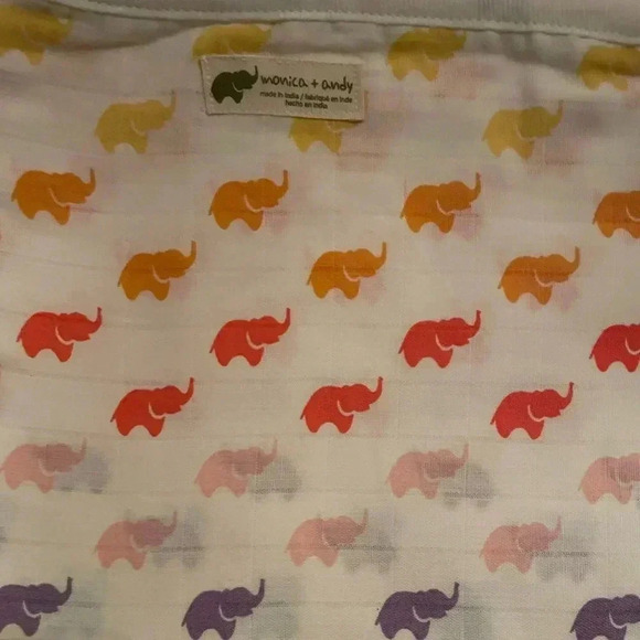 [monica + andy] NWOT Rainbow Ombré Baby Welcome/Coming Home Blanket - Picture 1 of 1